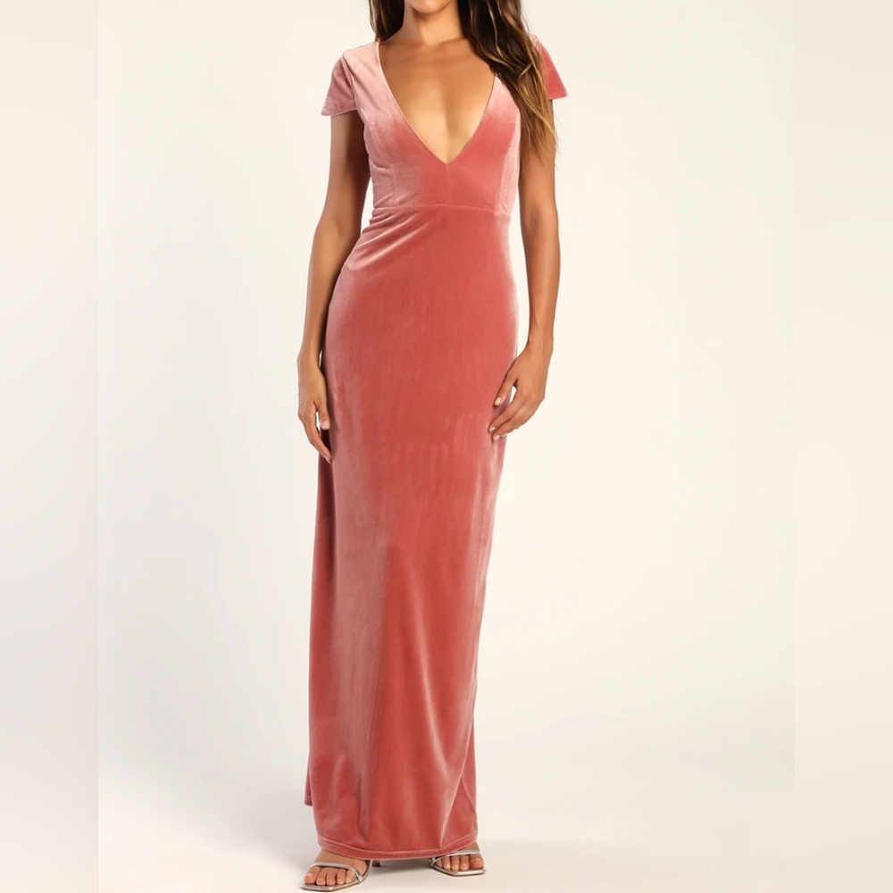LULU'S NWT Feeling Flawless Short Sleeve Dusty Rose Velvet V-Neck Maxi Dress